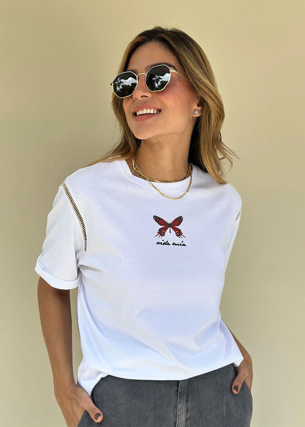 Camiseta Manga Corta Con Estampado en frente y Espalda - Marie Entredós