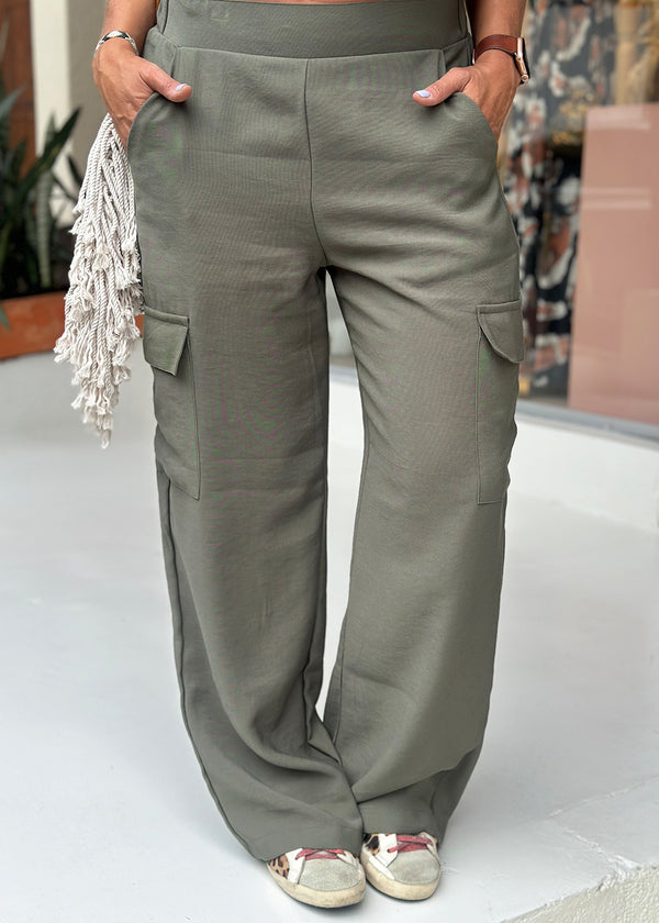 Pantalón Triana Cargo Verde